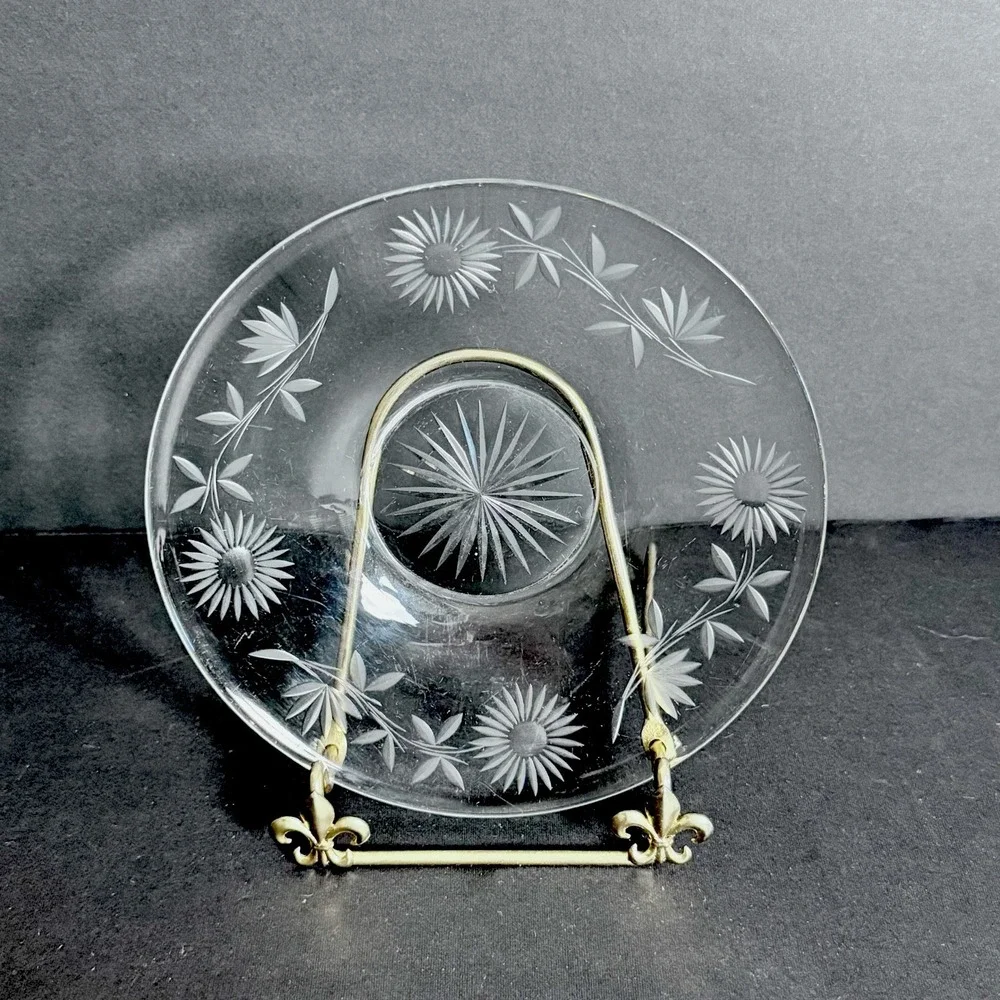 Vintage Imperial‎ Glass Co Clear Etched Daisy Floral Dessert Plate (1)